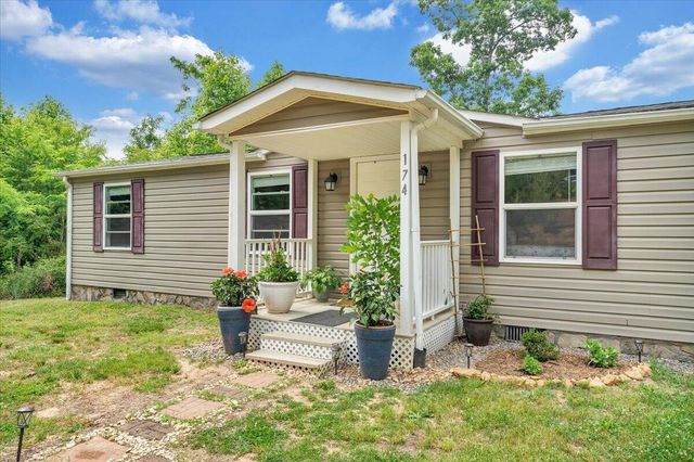 174 Log Cabin CIR, Henry, VA 24102