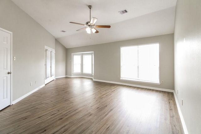 4518 Allegro Drive, Seabrook, TX 77586