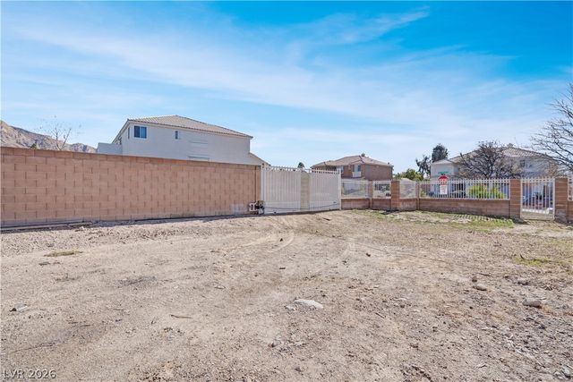 6628 Secluded Avenue, Las Vegas, NV 89110