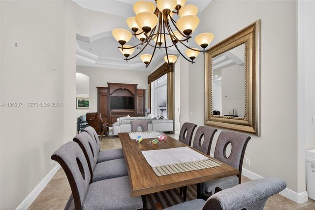 307 Charroux Dr, Palm Beach Gardens, FL 33410