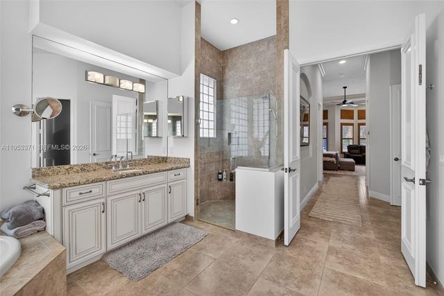 307 Charroux Dr, Palm Beach Gardens, FL 33410