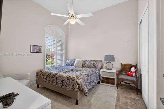 307 Charroux Dr, Palm Beach Gardens, FL 33410