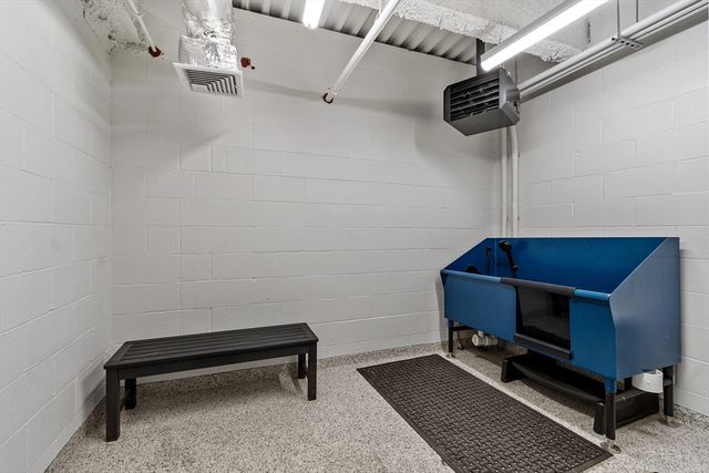 18 Artisan Drive 401, Salem, NH 03079