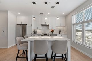 18 Artisan Drive 401, Salem, NH 03079