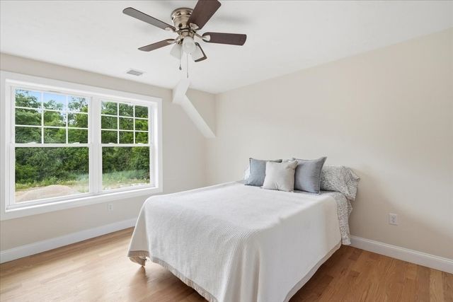 9 Jasmine Way, Bridgewater, MA 02324
