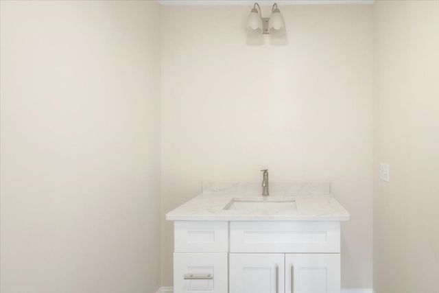 9 Jasmine Way, Bridgewater, MA 02324