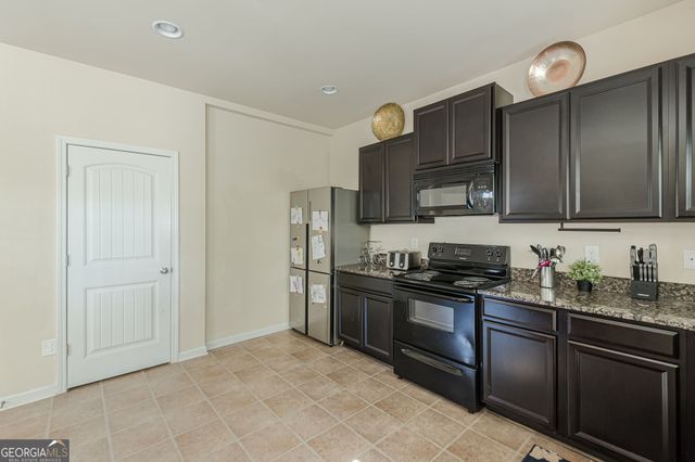 550 Offaly Lane, Atlanta, GA 30349