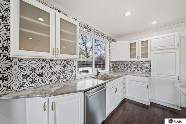 3640 Wildbriar Lane, Lincoln, NE 68516