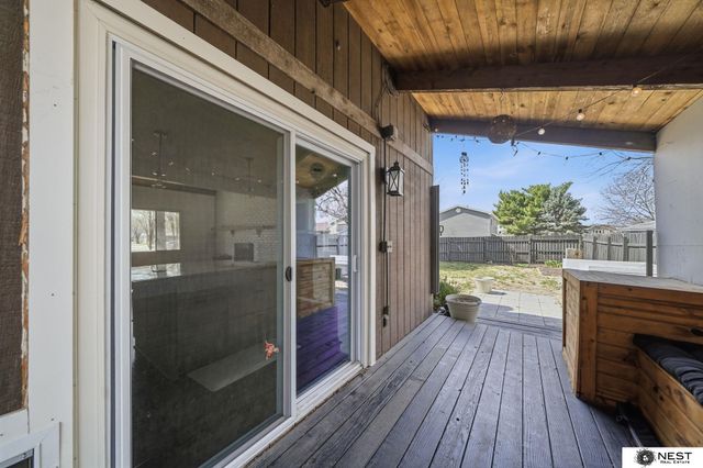 3640 Wildbriar Lane, Lincoln, NE 68516