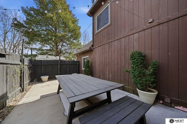 3640 Wildbriar Lane, Lincoln, NE 68516