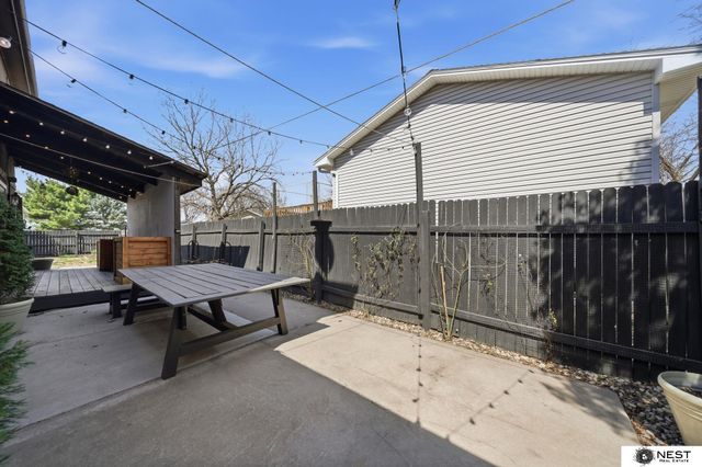 3640 Wildbriar Lane, Lincoln, NE 68516