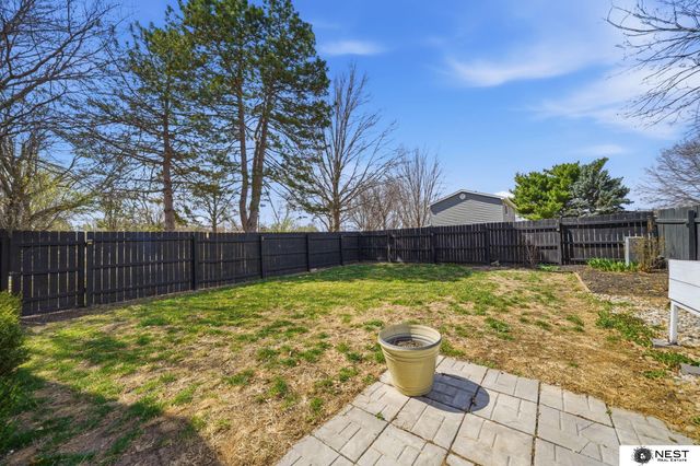 3640 Wildbriar Lane, Lincoln, NE 68516