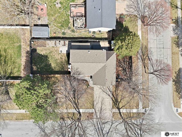 3640 Wildbriar Lane, Lincoln, NE 68516