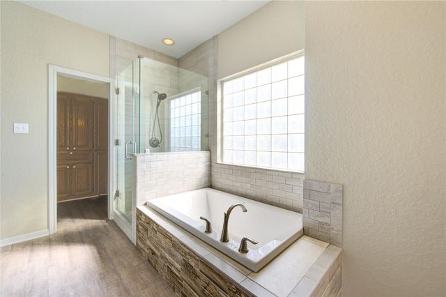 23310 County Road 46, Angleton, TX 77515