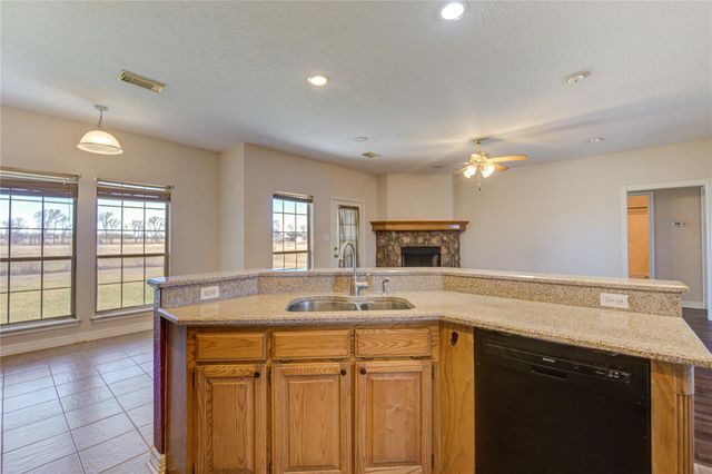23310 County Road 46, Angleton, TX 77515