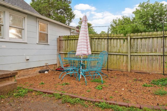 629 N Warren Avenue, Springfield, MO 65802