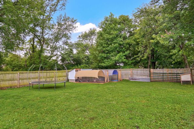629 N Warren Avenue, Springfield, MO 65802