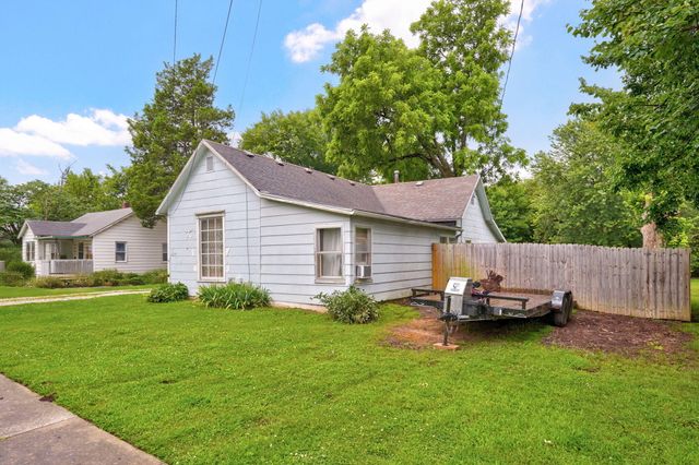629 N Warren Avenue, Springfield, MO 65802