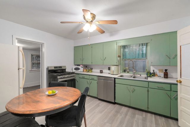 629 N Warren Avenue, Springfield, MO 65802