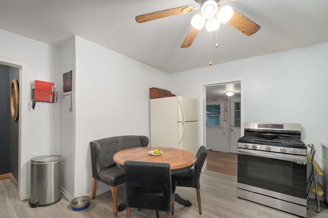 629 N Warren Avenue, Springfield, MO 65802