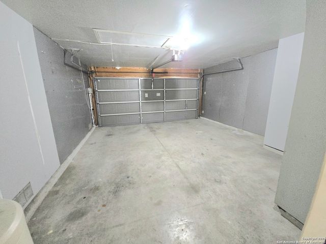 334 WIGGINS CREEK, San Antonio, TX 78253