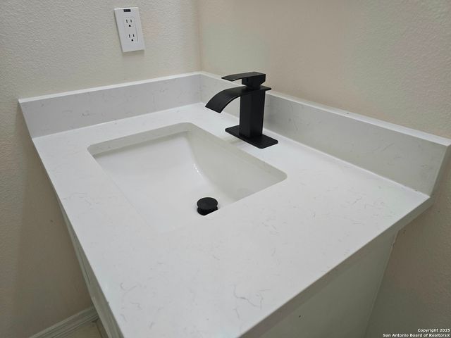 334 WIGGINS CREEK, San Antonio, TX 78253