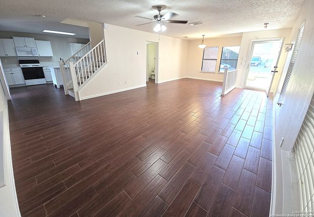 334 WIGGINS CREEK, San Antonio, TX 78253