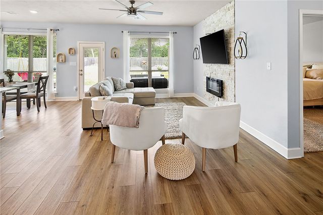 4846 Native Tree Lane, College Station, TX 77845