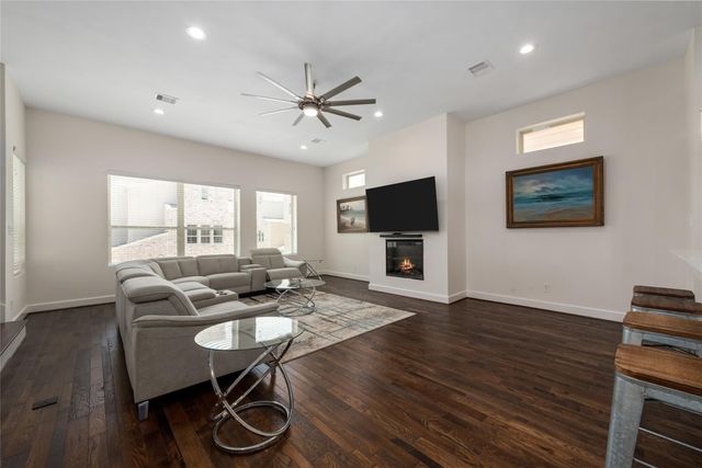 9406 Glenfield Court, Houston, TX 77096