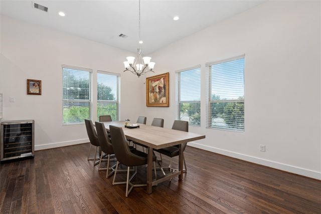 9406 Glenfield Court, Houston, TX 77096