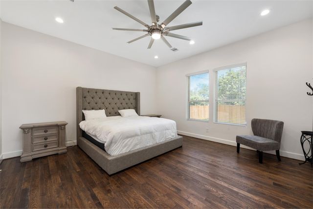 9406 Glenfield Court, Houston, TX 77096