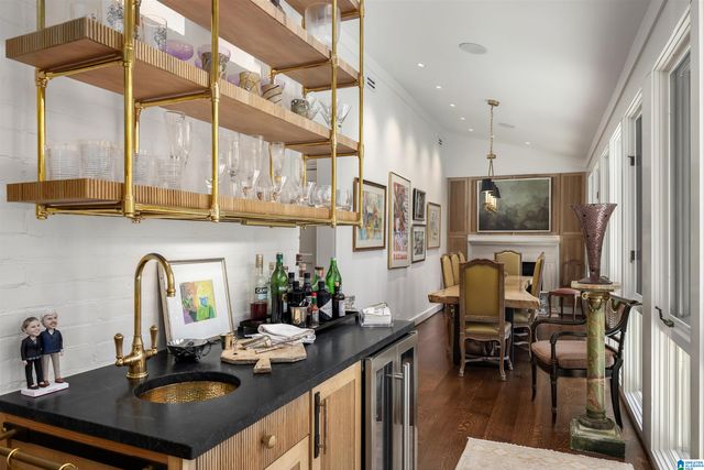 4216 KENNESAW DRIVE, Mountain Brook, AL 35213