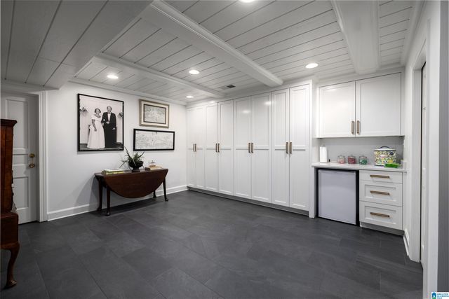 4216 KENNESAW DRIVE, Mountain Brook, AL 35213