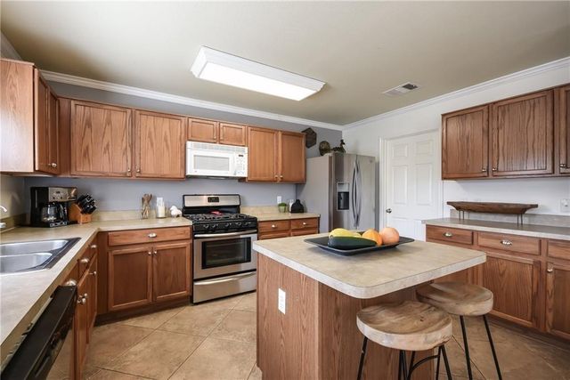 2206 JOHN TEE DR, Cedar Park, TX 78613