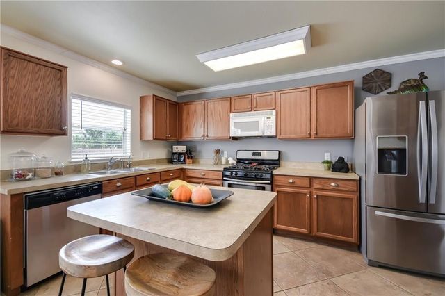 2206 JOHN TEE DR, Cedar Park, TX 78613