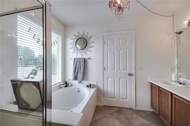 2206 JOHN TEE DR, Cedar Park, TX 78613