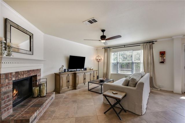 2206 JOHN TEE DR, Cedar Park, TX 78613