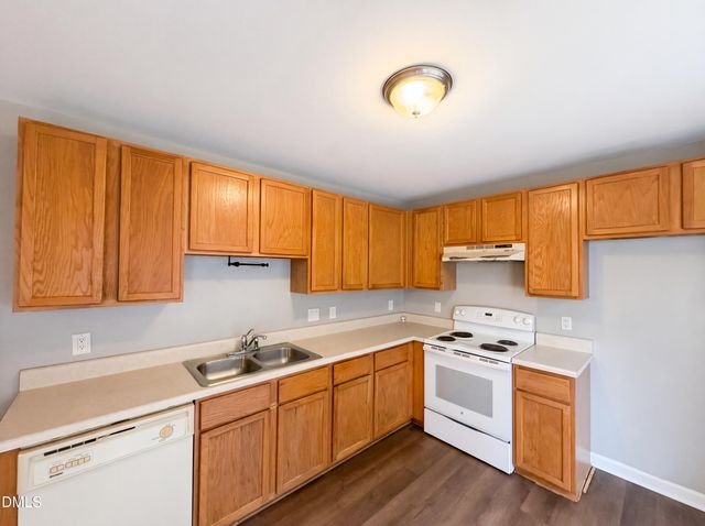 216 Cross Current Lane, Raleigh, NC 27610