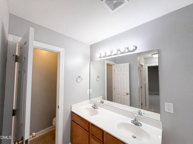 216 Cross Current Lane, Raleigh, NC 27610