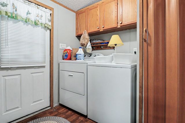 39 Rosa Drive, Saint Matthews, SC 29135