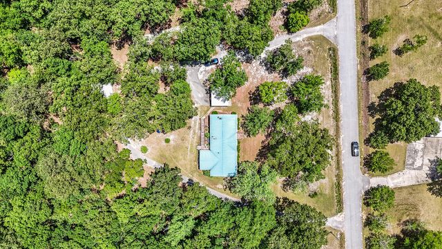 39 Rosa Drive, Saint Matthews, SC 29135