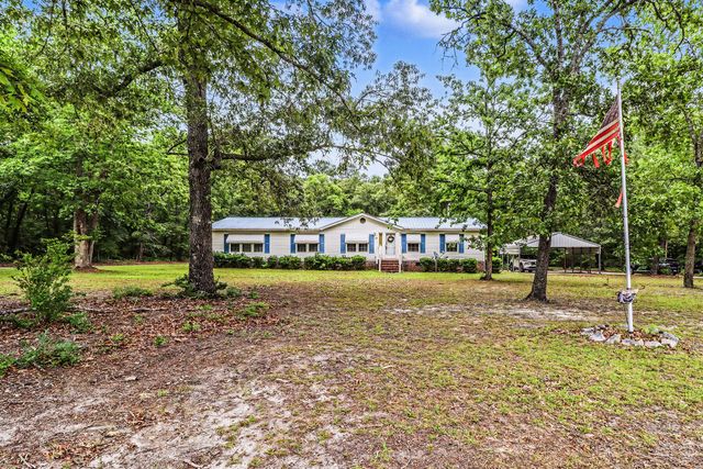 39 Rosa Drive, Saint Matthews, SC 29135