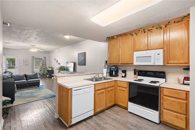 410 Freeman Avenue, Bryan, TX 77803