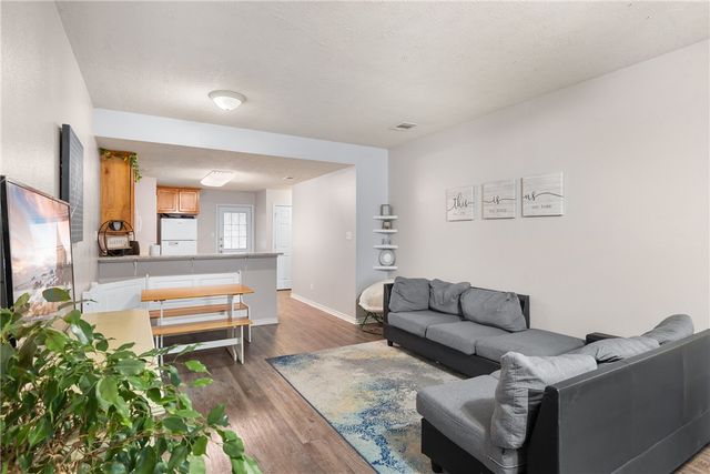 410 Freeman Avenue, Bryan, TX 77803