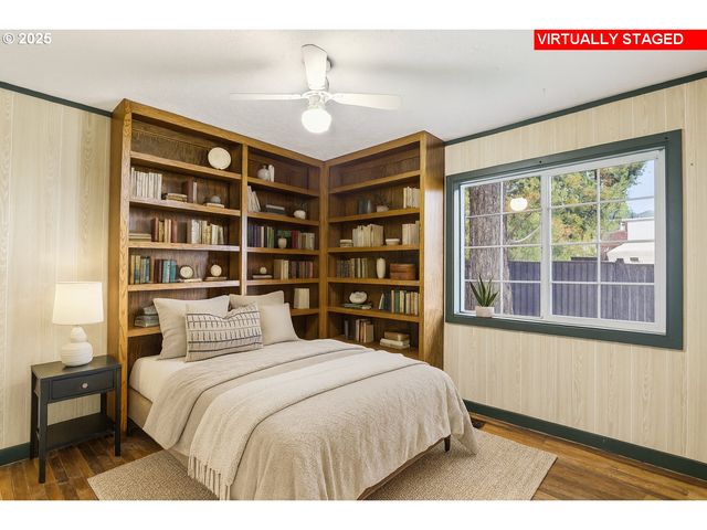 224 Ne 92ND Pl, Portland, OR 97220