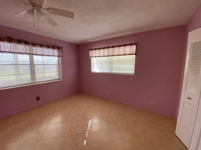 95 CAMBRIDGE E 95, West Palm Beach, FL 33417