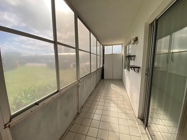 95 CAMBRIDGE E 95, West Palm Beach, FL 33417