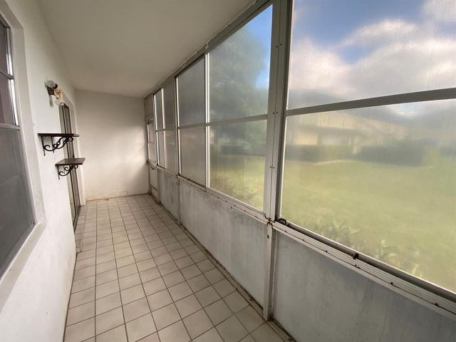 95 CAMBRIDGE E 95, West Palm Beach, FL 33417