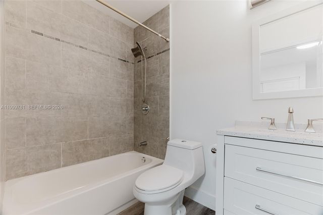 1447 NW 101st St, Miami, FL 33147