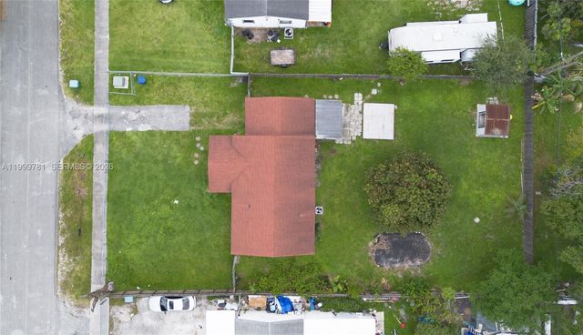 1447 NW 101st St, Miami, FL 33147